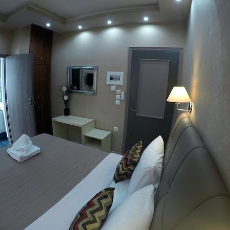 Mideia Hotel Левадея Екстериор снимка